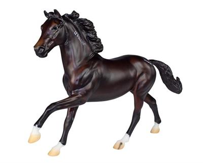 Breyer Horses Traditional Size Cobra #1784 - American Mustang, Dressage Cha Bay American Mustang toy horse running