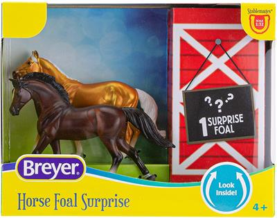 This set features a Palomino Thoroughbred and a Bay Warmblood, and their foal remains hidden in its stall until you open the package!