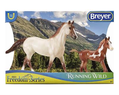 reyer Horses Classic Size (Freedom Series) Running Wild Set #62204 American Mustang Mare and Foal  Mustangs are feral horses that are found in the American west. They descended from horses brought to the Americas in the 16th century by Spanish explorers. 