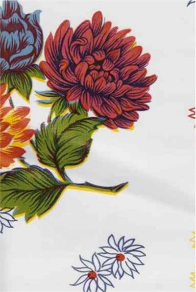 Mums on White Oil Cloth, Full Bolt