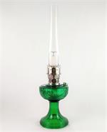 Bring vintage-style beauty to your home with the Aladdin Lincoln Drape Lamp. This gorgeous oil lamp features a sweeping, dramatic font design that has been a staple since its induction in 1939.